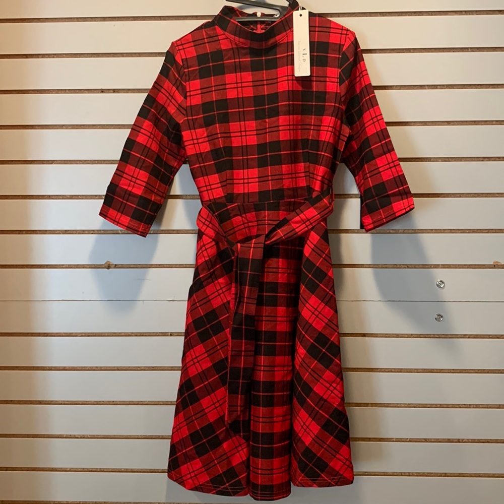 Black & red dress. Size M or L. Entire dress is stretchy. High quality fabric.